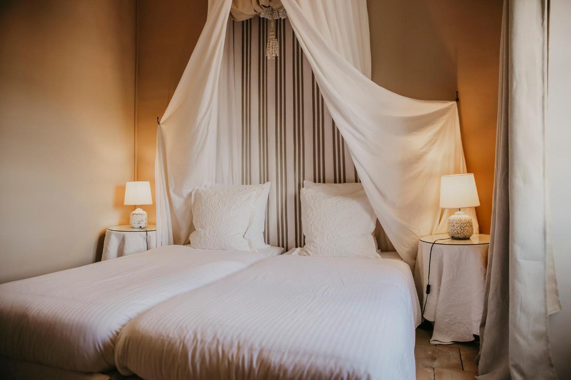 Domaine De La Monestarie - Teritoria Hotel Bernac  Szoba fotó